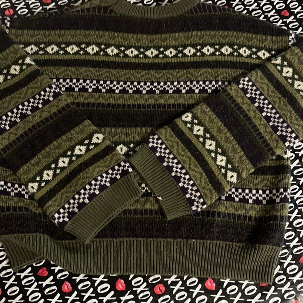 Grunge thick sweater